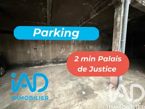 Parking in Saint-Étienne (42000)