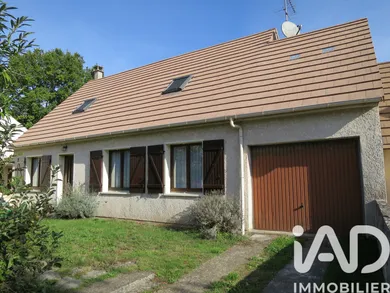 Maison traditionnelle à Bonnelles (78830)