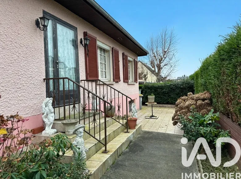 Maison 5 pièces 143 m² · à Saint-Pierre-en-Port · 143 m² · 159 000 €