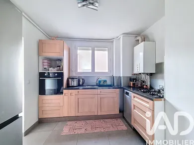 Apartment in Nîmes (30000)
