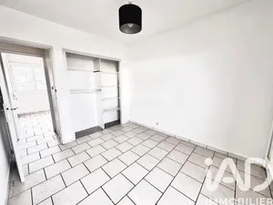 Apartment in Toulon (83100)