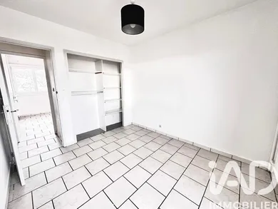 Appartement à Toulon (83100)