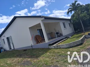 Maison à Saint-Joseph (97480)