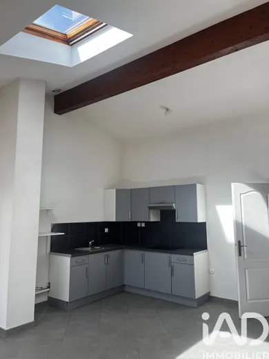 Apartment in Villenave-d'Ornon (33140)