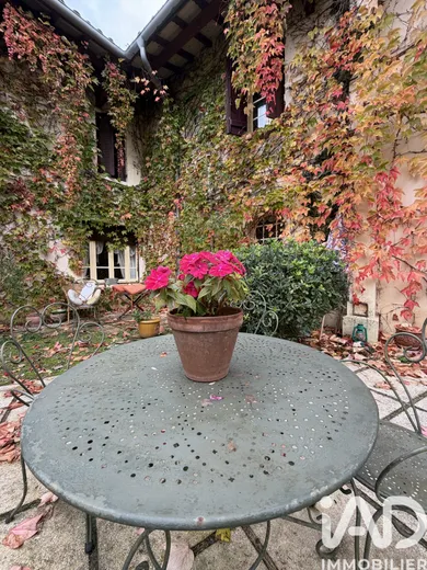 Traditional house in Roquefort (40120)