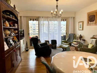 Apartment in Angers (49000)