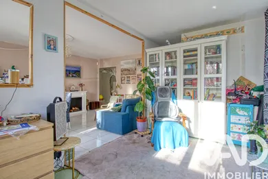 Apartment in Bussy-Saint-Georges (77600)