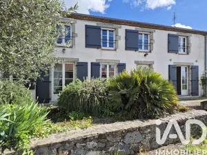 House in Moncoutant (79320)