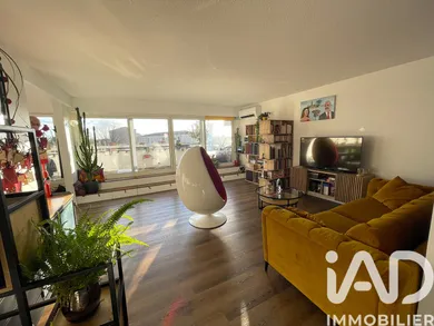 Appartement à Bordeaux (33800)