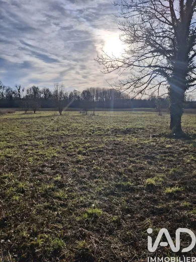 Building plot in Viâpres-le-grand (10380)
