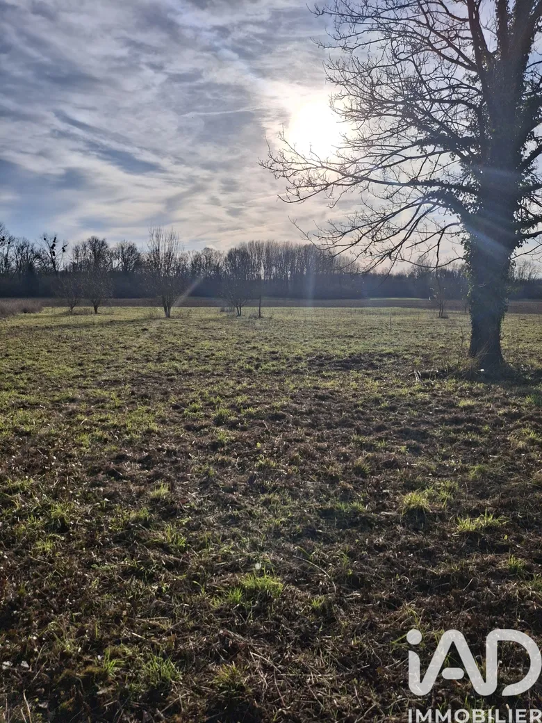 Terrain à bâtir à Viâpres-le-grand (10380) · à Plancy-l'Abbaye · 75 000 €