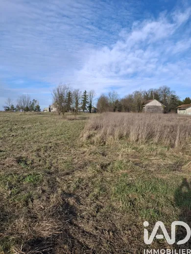 Building plot in Viâpres-le-grand (10380)