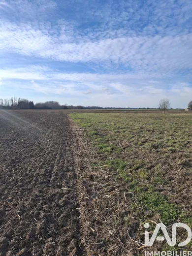 Building plot in Viâpres-le-grand (10380)