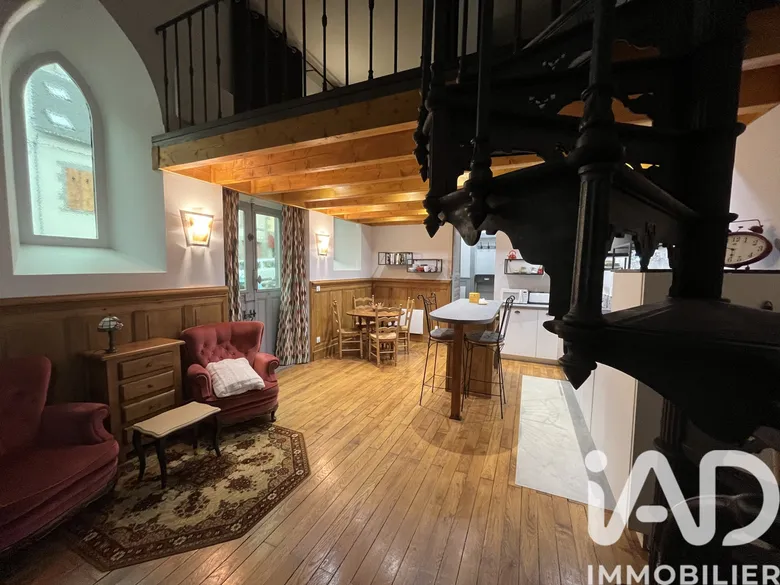 Appartement 2 pièces 56 m² · à Mont-Dore · 55,5 m² · 210 000 €