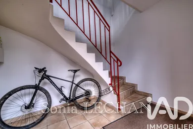 Appartement à Mortefontaine (60128)