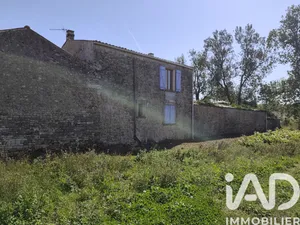 Maison à Lozay (17330)