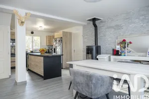 House in Auneau-Bleury-Saint-Symphorien (28700)