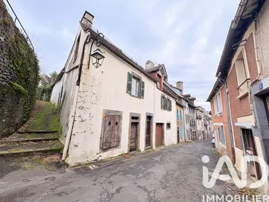 House in Mauriac (15200)