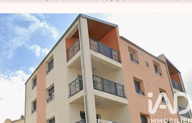 Apartment in Breuillet (91650)