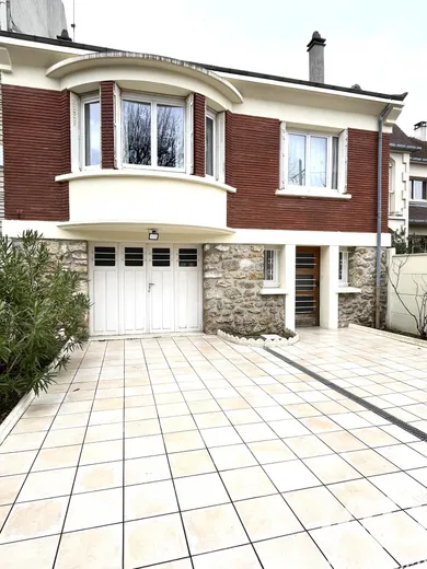 Maison à Saint-Maur-des-Fossés (94210)