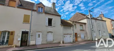 Maison de ville à Sainte-Geneviève-des-Bois (45230)