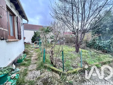 Maison à Issy-les-Moulineaux (92130)