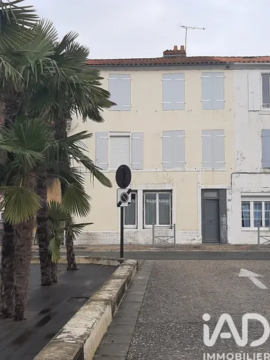 Duplex in Tonnay-Charente (17430)