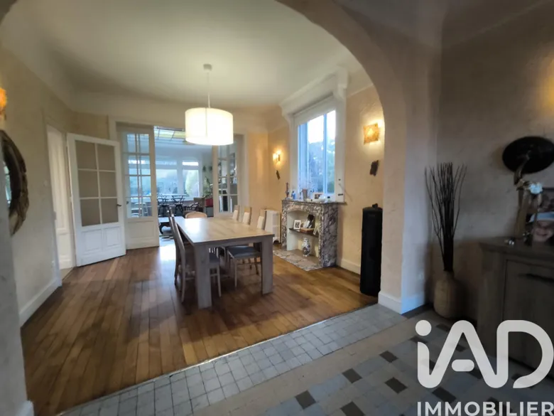 Maison 12 pièces 287 m² · à Valenciennes · 287 m² · 484 000 €