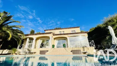 House in La Londe-les-Maures (83250)