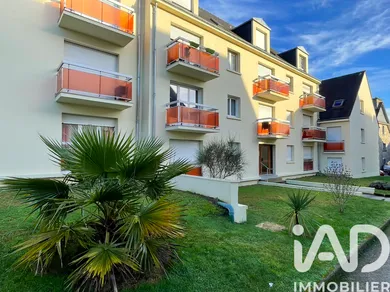 Apartment in Dinan (22100)