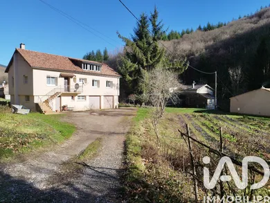 Maison de campagne à Sauclières (12230)