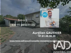 Maison traditionnelle à Saint-Pierre-d'Exideuil (86400)