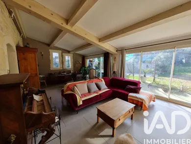 Maison de village à Saint-Gilles (30800)