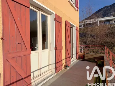 Apartment in Pugny-Chatenod (73100)