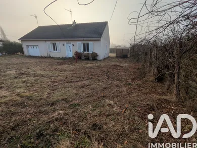 House in La Chapelle-sur-Loire (37140)
