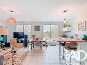 Appartement à Bordeaux (33300)
