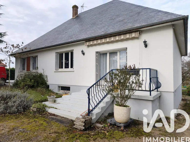 Maison 5 pièces 125 m² · à Courtenay · 125 m² · 240 000 €