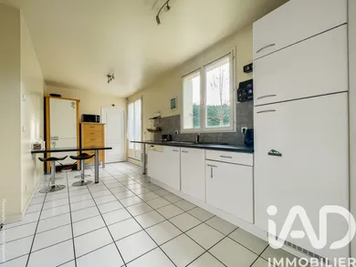 Maison à Ecquevilly (78920)