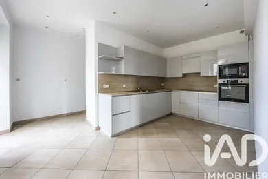Architectural house in Bayonne (64100)