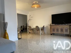 Apartment in Toulon (83000)