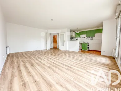 Apartment in Montévrain (77144)