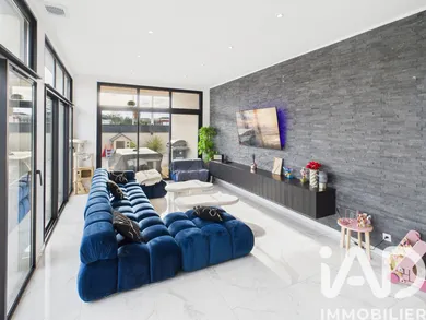 Maison à Saint-Yrieix-sur-Charente (16710)