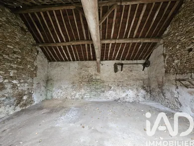 Barn in Chapet (78540)