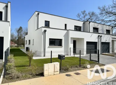 Maison traditionnelle à Saint-Erblon (35230)