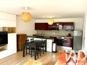 Apartment in Colombes (92700)