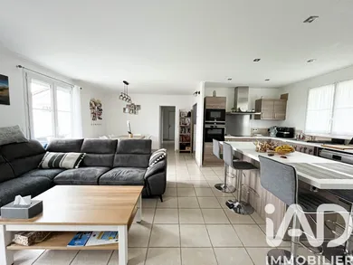 Maison traditionnelle à Mantes-la-Ville (78711)