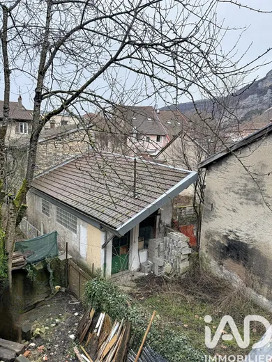 Building in Nantua (01130)