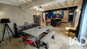 Maison de campagne à Saint-Cyr-les-Colons (89800)