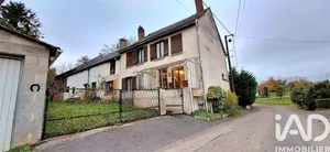 Maison de campagne à Givron (08220)