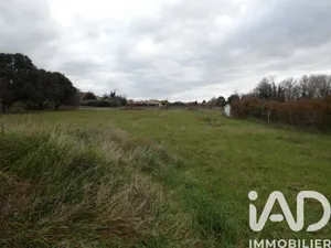 Building plot in Donzère (26290)